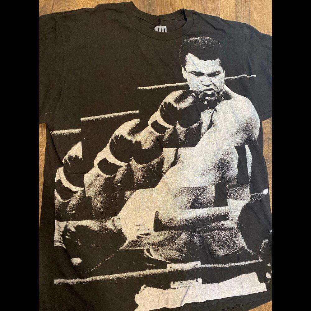 Officially licensed Ali brand Muhammad Ali t-shirt large boxing